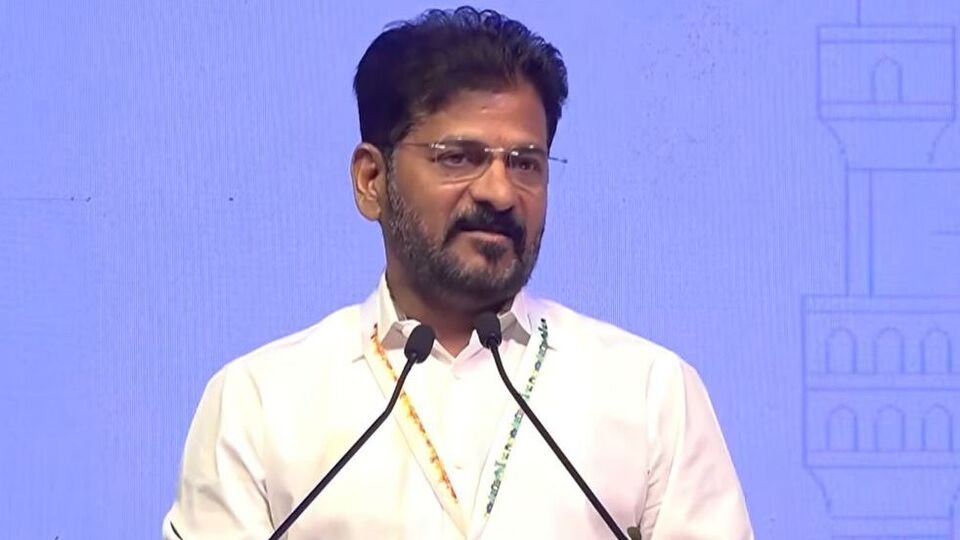 సీఎం రేవంత్ రెడ్డి రెడ్డి- భారతదేశం శిఖరం 2025 కార్యక్రమంలో ముఖ్యమంత్రి రెవంత్ రెడ్డి ప్రసంగం, తెలంగాణ తెలంగాణ