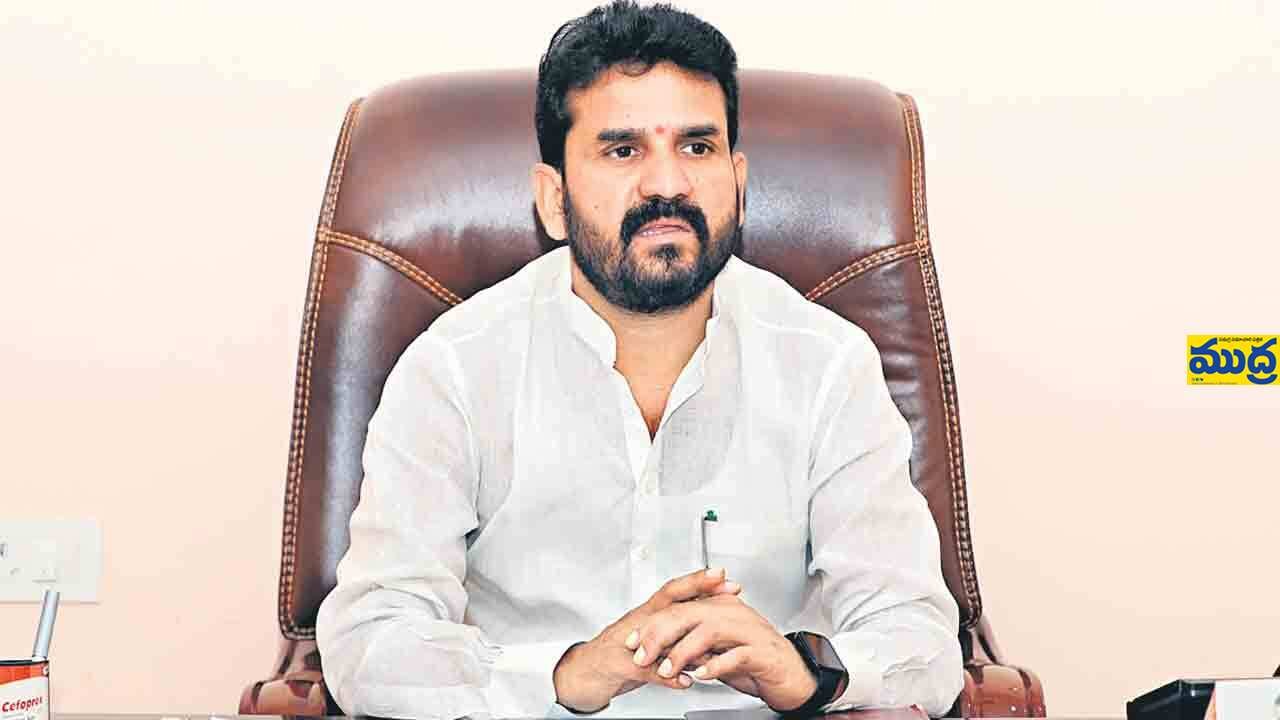 హెచ్.సి.యు విద్యార్థులపై పోలీసుల లాఠీ చార్జి అమానవీయం