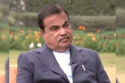 హైవే ప్రాజెక్ట్స్ ఎగ్జిక్యూషన్ పై నితిన్ గడ్కారి