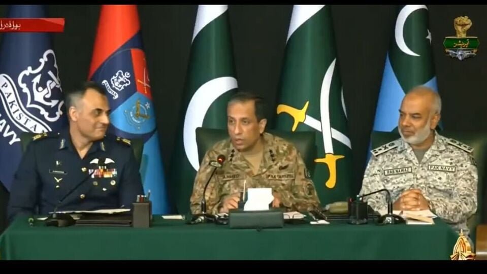 Pakis