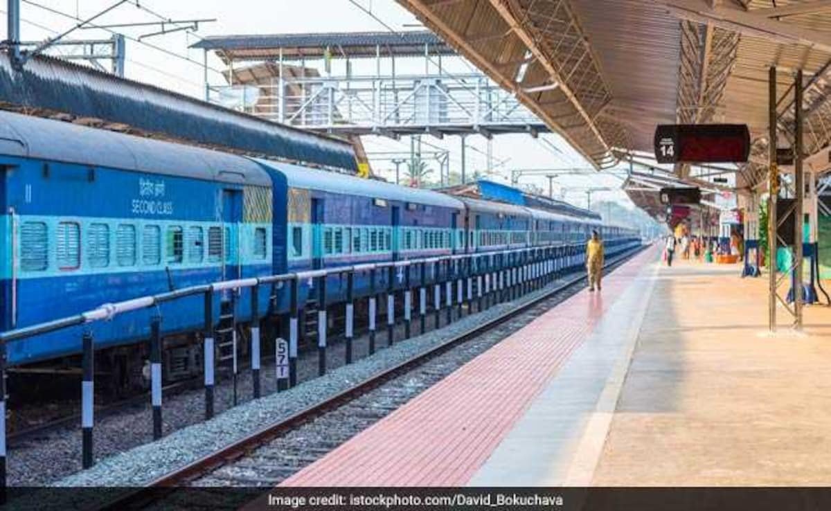 RRB NTPC CBT 1 పరీక్ష 2025 తేదీ సవరించబడింది, వివరాలను తనిఖీ చేయండి