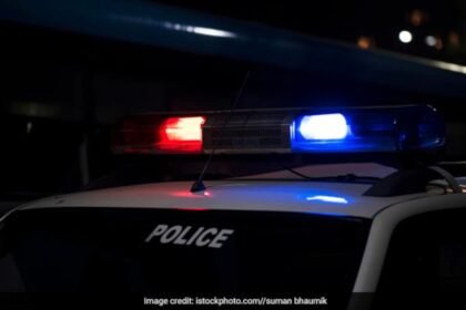 అమ్మాయి, 15, పదేపదే అత్యాచారం చేసింది, మహారాష్ట్రలో వ్యభిచారం చేయించుకుంది: పోలీసులు