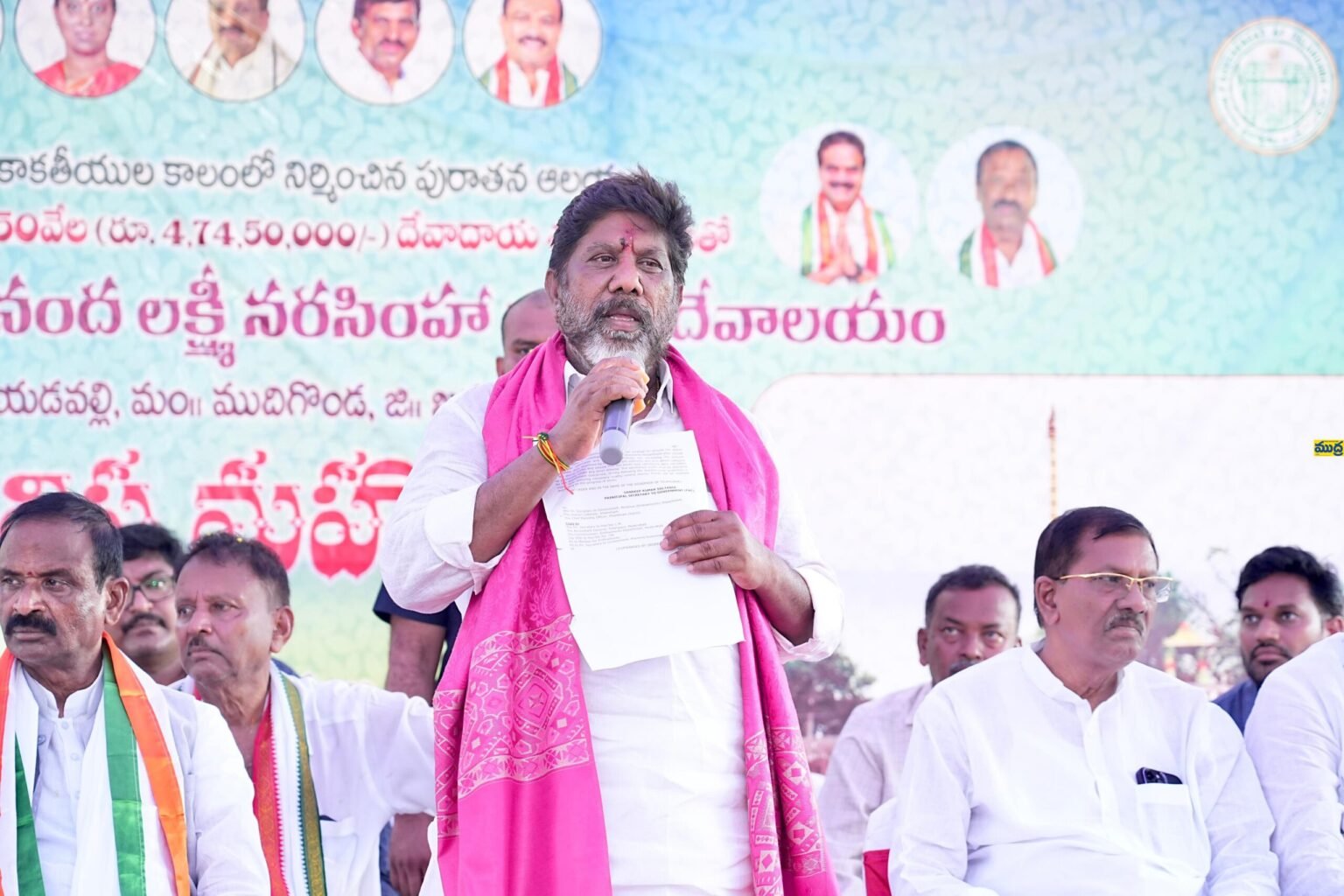 ఆలయ అభివృద్ధి పనులు సకాలంలో పూర్తి చేయాలి