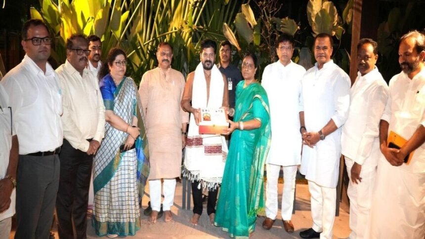ఈ నెల 15 నుంచి కాళేశ్వరం సరస్వతీ పుష్కరాలు పుష్కరాలు, సీఎం రేవంత్ రెడ్డికి ఆహ్వానం ఆహ్వానం