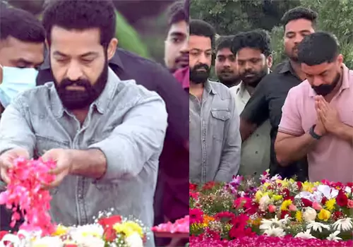 ఎన్టీఆర్ సమాధి వద్ద భావోద్వేగానికి గురైన ఎన్టీఆర్