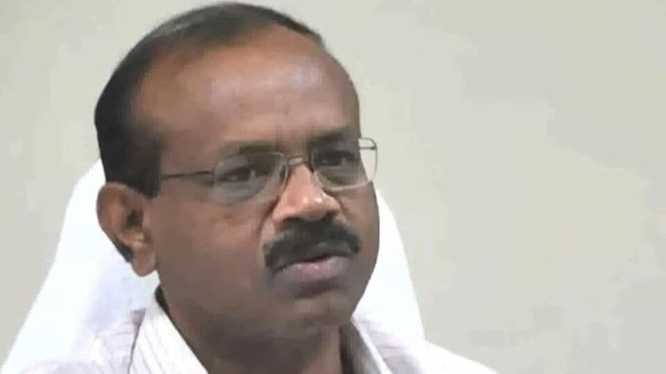ఏపీ లిక్కర్‌ స్కామ్ స్కామ్ .. ఎవరీ ఎవరీ ఎవరీ ధనుంజయ రెడ్డి .. ఆయనపైనే ఆయనపైనే ఫోకస్ ఎందుకు .. 10 ముఖ్యమైన ముఖ్యమైన ముఖ్యమైన