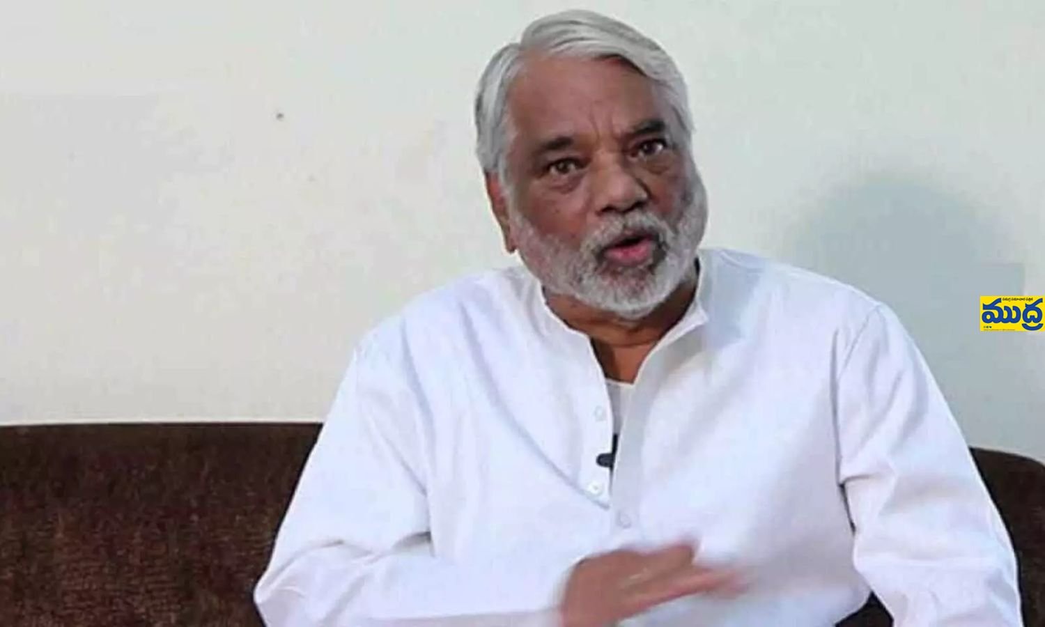 కవిత కాంగ్రెస్ లో చేరినా లాభం లేదు