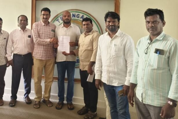 తెలంగాణ డాక్టరేట్స్ డాక్టరేట్స్ - రాష్ట్ర రాష్ట్ర అధికార ప్రతినిధిగా డాక్టర్ రామ్ నర్సింహా గౌడ్ గౌడ్ నియామకం- డాక్టర్ రామ్ నరసింహా గౌడ్ తెలంగాణ డాక్టరేట్స్ అసోసియేషన్ రాష్ట్ర ప్రతినిధిగా నియమించబడ్డారు,