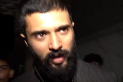 పహల్గామ్ ఉగ్రదాడిపై వ్యాఖ్యలతో ఇబ్బందుల్లో విజయ్ దేవరకొండ; విజయ్ పై పోలీసులకు ఫిర్యాదు