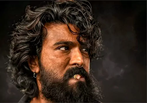 పెద్ది ఐటెం సాంగ్ లో స్టార్ హీరోయిన్!