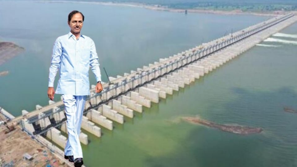 బిగ్ బిగ్ .. కేసీఆర్‌, హరీష్, హరీష్, ఈటల రాజేందర్‌కు కాళేశ్వరం కమిషన్‌ కమిషన్‌ కమిషన్‌ కమిషన్‌