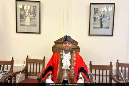 రాజ్ మిశ్రా ఎవరు, రైతు కుమారుడు UK లోని మార్కెట్ టౌన్ మేయర్‌గా ఎన్నికయ్యారు