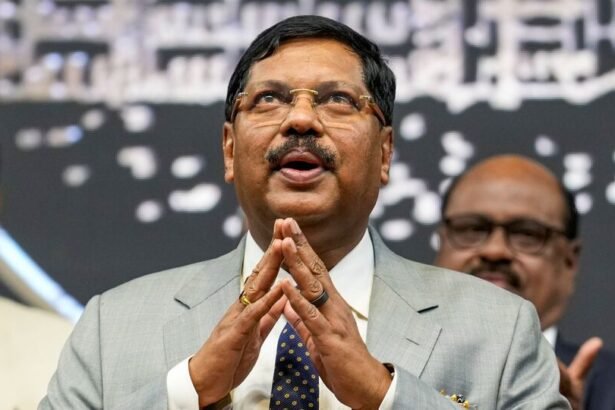 రాజ్యాంగమే సర్వోన్నతమైనది ..