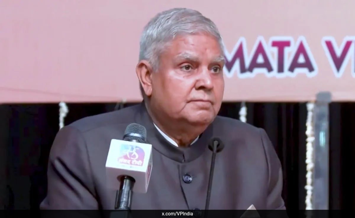 రైతులలో ద్రవ్యోల్బణం యొక్క కారకం, ఎమ్మెల్యేలు మరియు ఎంపీల జీతాల మాదిరిగా