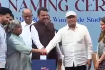 రోహిత్ శర్మ తల్లిదండ్రులు వాంఖేడ్ స్టేడియం స్టాండ్‌ను అతని పేరు పెట్టారు. భార్య రితికా సజ్దేహ్ ​​యొక్క ప్రతిచర్య వైరల్. చూడండి