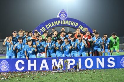 సాఫ్ U19 ఛాంపియన్‌షిప్‌ను నిలుపుకోవటానికి భారతదేశం పెనాల్టీలపై బంగ్లాదేశ్‌ను ఓడించింది
