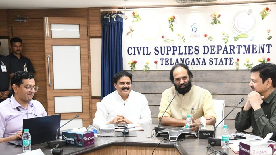 హైదరాబాద్‌ ఎర్రమంజిల్‌లో ఎర్రమంజిల్‌లో ఏపీ ఏపీ సివిల్ సప్లైస్‌ భవనాన్ని అద్దెకు తీసుకున్న తెలంగాణ పౌర సరఫరాల సరఫరాల సరఫరాల