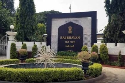 TG క్యాబినెట్ విస్తరణ ప్రత్యక్ష నవీకరణలు: తెలంగాణ మంత్రివర్గ విస్తరణ - ముగ్గురికి ముగ్గురికి చోటు, ప్రమాణస్వీకారం చేయించిన చేయించిన చేయించిన