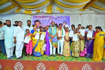 ఇందిరమ్మ ఇండ్ల ప్రొసీడింగ్ పత్రాల పత్రాల