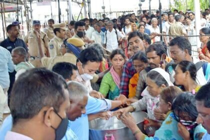 ఇవాళ, రేపు రేపు హైదరాబాద్ 'చేప చేప' పంపిణీ