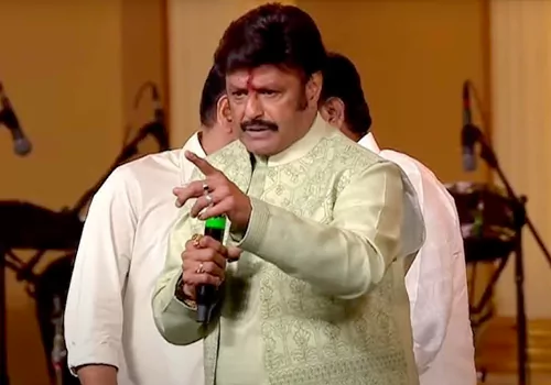 ఎన్‌.టి.ఆర్‌. అవార్డు అందుకున్న బాలయ్య గద్దర్‌ గురించి ఏమన్నారో ఏమన్నారో?