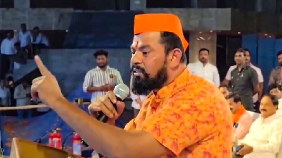 ఎమ్మెల్యే రాజా సింగ్‌కు హైదరాబాద్ హైదరాబాద్ పోలీసుల నోటీసు- హైదరాబాద్ పోలీసుల ఇష్యూ నోటీసు ఎమ్మెల్యే రాజా సింగ్ బుల్లెట్ ప్రూఫ్ ఎస్కార్ట్ ఉపయోగించమని కోరారు, తెలంగాణ తెలంగాణ తెలంగాణ