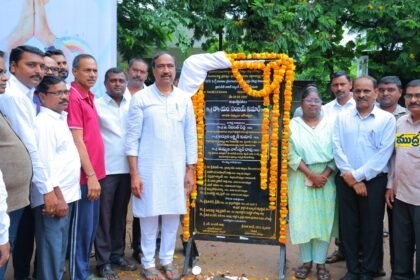 ఎస్ కే కే ఎన్ ఆర్ డిగ్రీ కళాశాలలో విద్యార్థుల సంఖ్య పెంచాలి