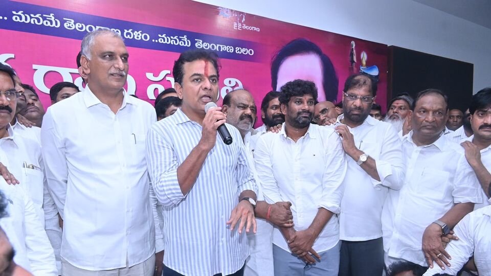 ఏసీబీ విచారణ అనంతరం బీఆర్ఎస్ నేతల నేతల అగ్గిమీద గుగ్గిలం- పోస్ట్ ACB ఇంటరాగేషన్ BRS నాయకులు స్కథింగ్ అటాక్ లేబుల్ ఫార్ములా ఇ కేస్ ఫ్లిమ్సీ, తెలంగాణ న్యూస్ న్యూస్ న్యూస్ న్యూస్