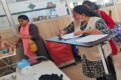 ఐసీడీఎస్ స్మార్ట్‌ఫోన్ టెండర్‌పై టెండర్‌పై .. పారదర్శకతపై పారదర్శకతపై అనుమానాలు