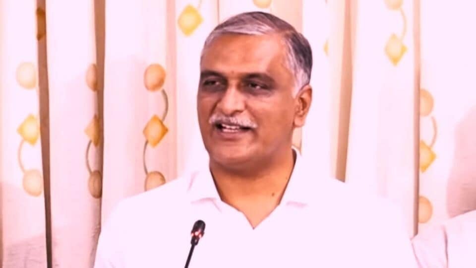 కాళేశ్వరంపై విచారణకు హాజరైన హాజరైన .. ఆధారాలతో ఆధారాలతో సహా ఇచ్చానన్న ఇచ్చానన్న మాజీ మంత్రి