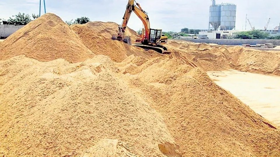 గుడ్ గుడ్ - ఇక మీసేవలో ఇసుక ఇసుక బుకింగ్…! ప్రాసెస్ వివరాలివే- తెలంగాణ ప్రభుత్వం మీ సేవా ద్వారా ఇసుక బుకింగ్ వ్యవస్థను ప్రారంభించింది