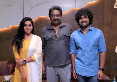 డైరెక్టర్ వినాయక్ వినాయక్ 'థాంక్యూ' డియర్ 'చిత్ర చిత్ర టీజర్ లాంచ్