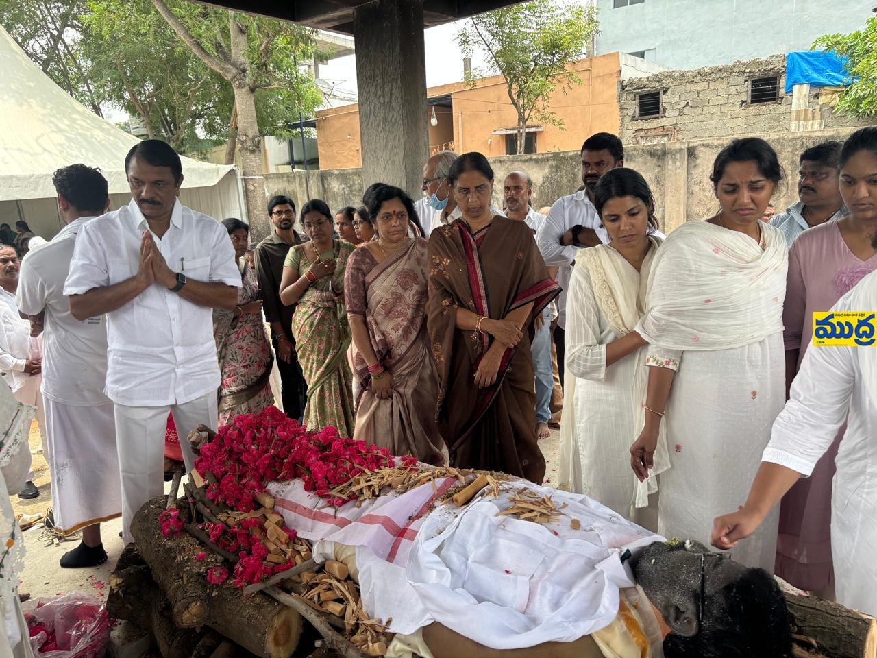 తీగల రంజిత్ రెడ్డికి ఎమ్మెల్యేలు సబితా ఇంద్రారెడ్డి, సుదీర్ రెడ్డి రెడ్డి రెడ్డి