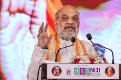 నక్సలైట్లతో చర్చలు ఉండవు .. వర్షాకాలంలో వర్షాకాలంలో కూడా ఆపరేషన్ .. సింగిల్ ఆప్షన్ ఇచ్చిన అమిత్.