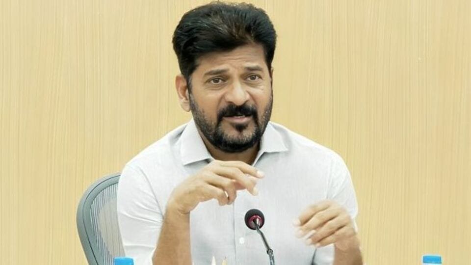 నర్సింగ్ కాలేజీల్లో జపాన్ భాషను నేర్పించాలి - సీఎం రేవంత్ రేవంత్ రెడ్డి