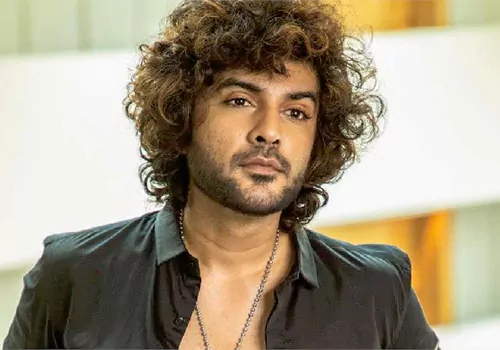 నాలుగు కోట్ల రూపాయలని ఇచ్చిన సిద్దు జొన్నలగడ్డ!