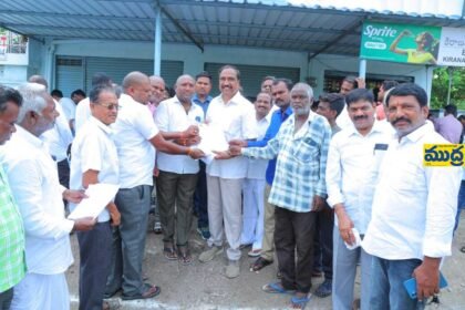 పెద్దమ్మ తల్లి తల్లి బోనాల జాతరకు ఏర్పాట్లు చేపించాలని ఎమ్మెల్యే కు వినతి