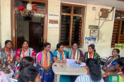 బూత్ లెవల్ లో లో మహిళా ను ను బలోపేతం చెయ్యాలి