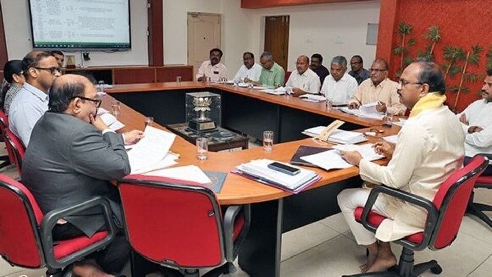 విద్యార్థుల కోసం టీటీడీ సరికొత్త కార్యక్రమం ...! జూన్ 16 నుంచే ప్రారంభం, ఇవిగో ఇవిగో ఇవిగో