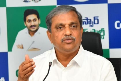 'వెన్నుపోటు దినం' విజయవంతం: కూటమి కూటమి ప్రజాగ్రహం పెల్లుబికింది పెల్లుబికింది -.