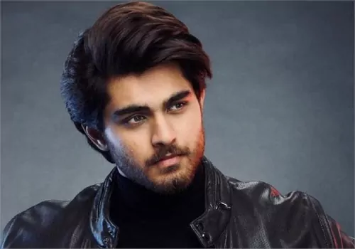 శ్రీకాంత్ కొడుకు రోషన్ లవ్ స్టోరీ! దర్శకుడు ఎవరో తెలుసా!