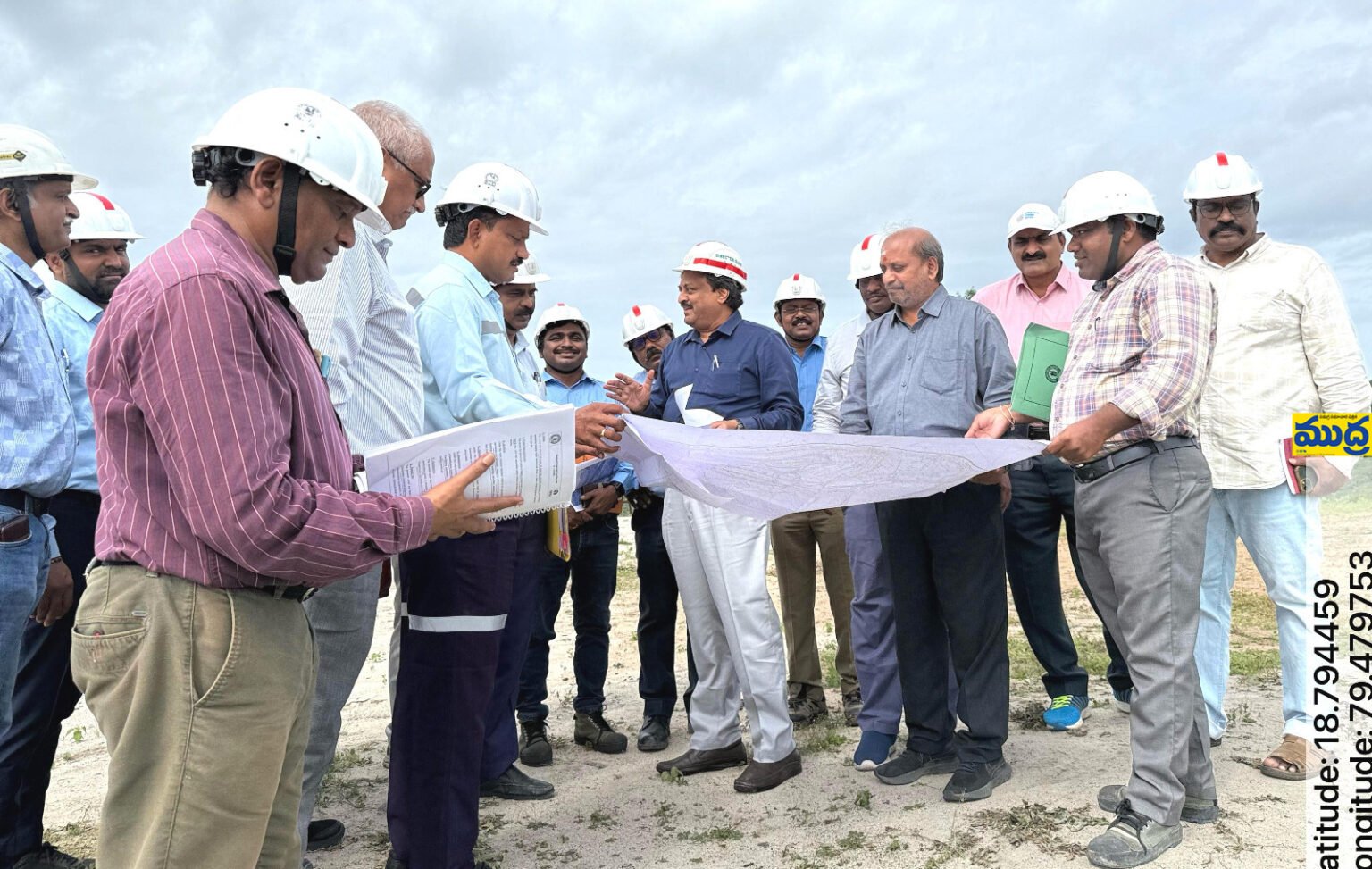 500 మెగావాట్స్ పంపుడ్ పంపుడ్ స్టోరేజ్ ప్లాంట్ ను సింగరేణి డైరెక్టర్ డైరెక్టర్ (ఈ & ఏం) డి.సత్యనారాయణ.