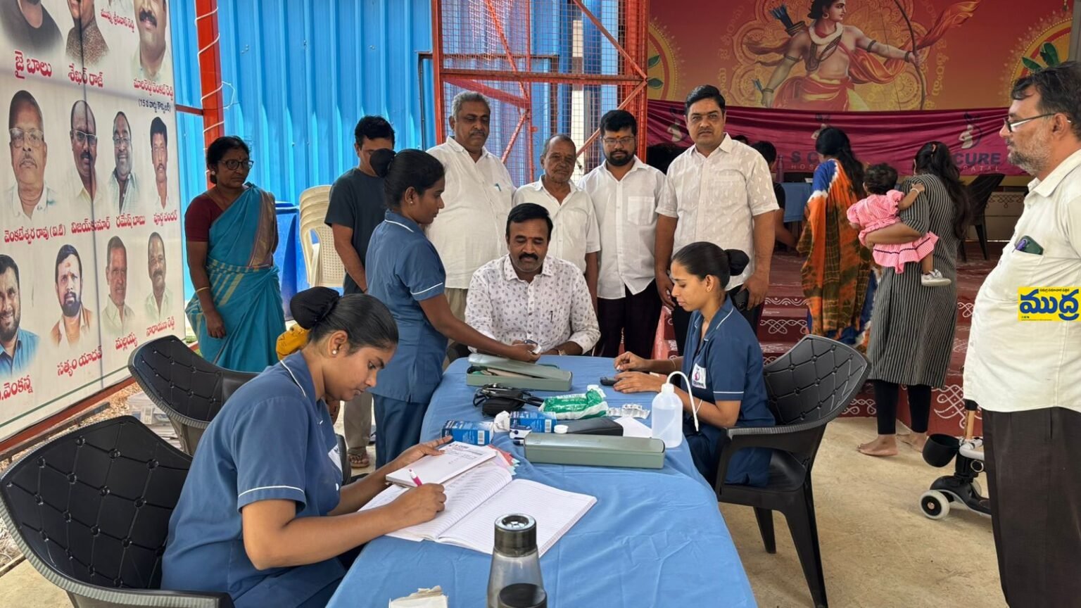 ఈస్ట్ గాంధీనగర్ గాంధీనగర్ -2 లో ... ఉచిత వైద్య శిబిరం వైద్య