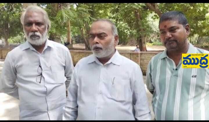 కనీస వేతనాల సవరణ లేక నష్టపోతున్న అసంఘటిత కార్మికులు కార్మికులు