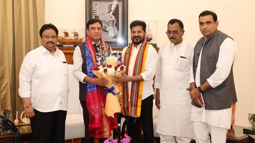 కేంద్ర మంత్రికి సీఎం రేవంత్ రేవంత్- cm రెవాంత్ రెడ్డి తెలంగాణలో ఖేలో ఇండియా గేమ్స్ 2026 కోసం సెంటర్స్ సెంటర్స్ నోడ్, తెలంగాణ తెలంగాణ