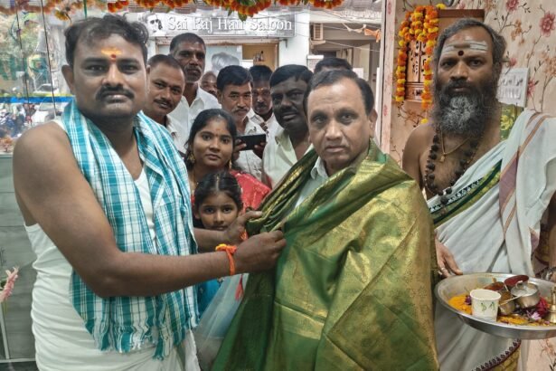 గురు పౌర్ణమి పౌర్ణమి పండుగ వేడుకల్లో పాల్గొన్న కొండాపూర్ డివిజన్ కార్పొరేటర్ హమీద్ పటేల్ పటేల్