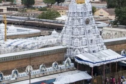 హైదరాబాద్ టు టు - ఆగస్ట్ ఆగస్ట్ జర్నీ జర్నీ, మీకోసమే ఈ టూర్ ప్యాకేజీ ప్యాకేజీ