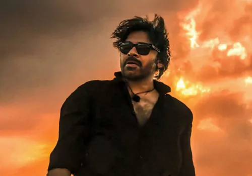 పవన్ కళ్యాణ్ ఫ్యాన్స్ ఆకలి 'ఓజీ' తీరుస్తుందా ..?