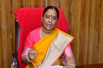 మంత్రి కొండా సురేఖపై క్రిమినల్‌ క్రిమినల్‌ కేసు నమోదుకు కోర్టు- k- k- k- KTR ఇష్యూపై మంత్రి కొండా సురేఖాపై క్రిమినల్ కేసును నమోదు చేయమని కోర్టు ఆదేశిస్తుంది, తెలంగాణ.