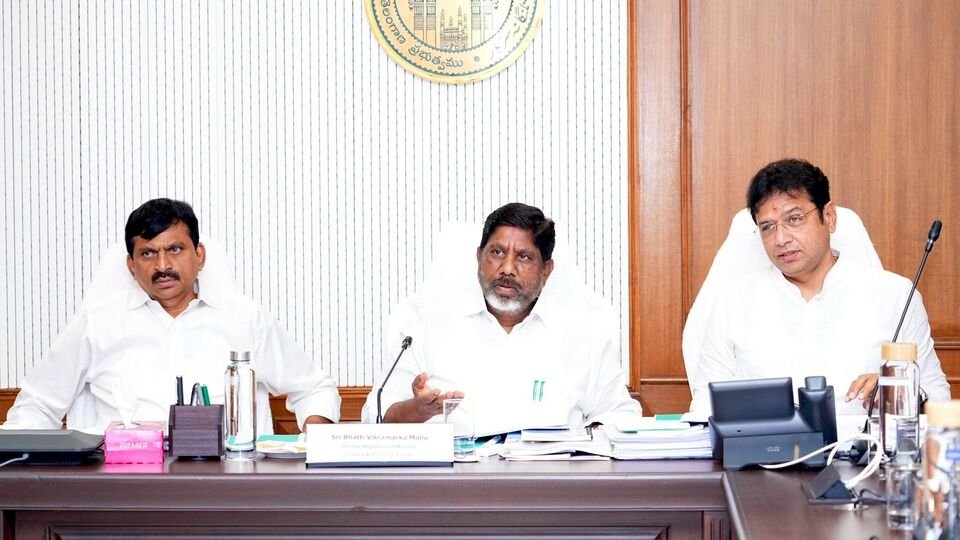 తెలంగాణలో భారీగా భారీగా .. కోకాకోలా కోకాకోలా కొత్త కొత్త .. జేఎస్‌డబ్ల్యూ, తోషిబా తోషిబా తోషిబా!